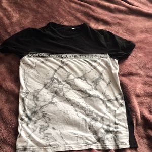 Guess Marble T-shirt